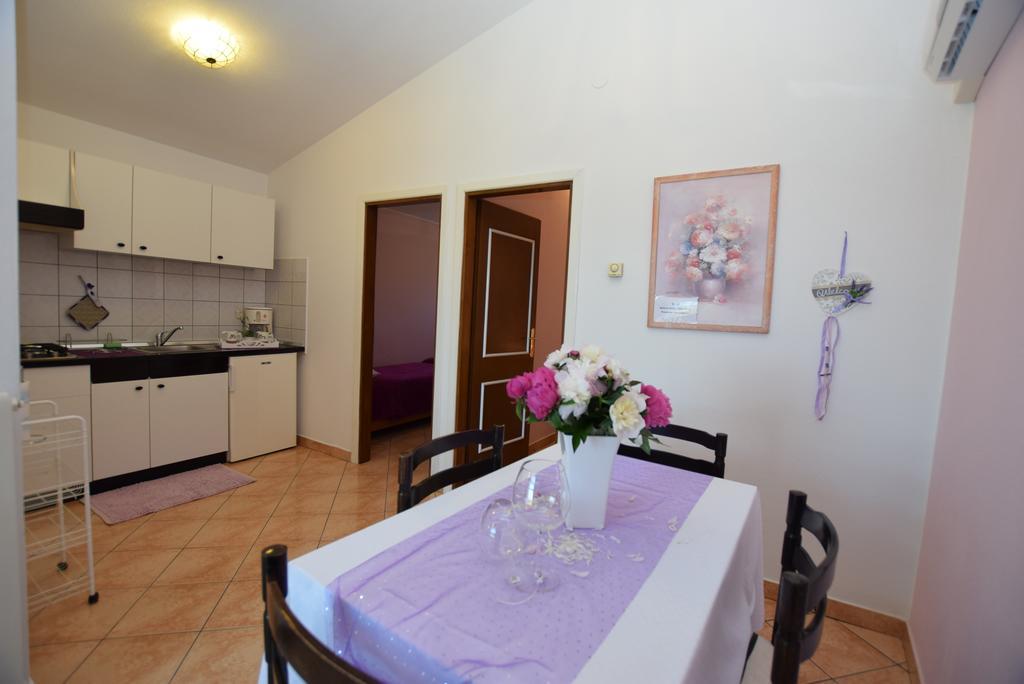 Apartments Petra บานโจเล ภายนอก รูปภาพ